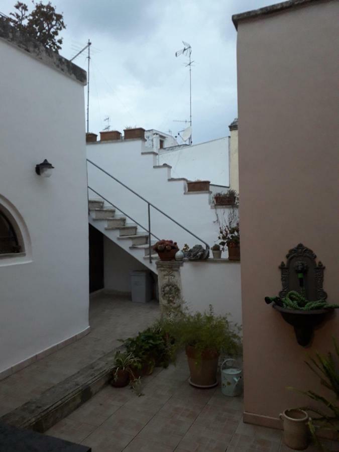I Templari B&B Self-Contained Brindisi Kültér fotó